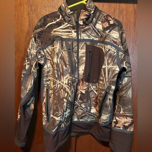Cabela's Camouflage Wader Jacket size large.